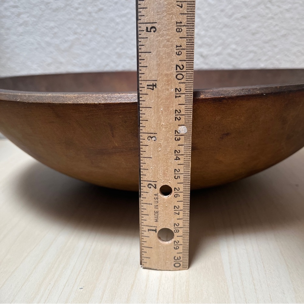 Rustic Brown Wooden Bowl- Stunning. Vintage Parris- Oval shape- smooth - Picture 7 of 7